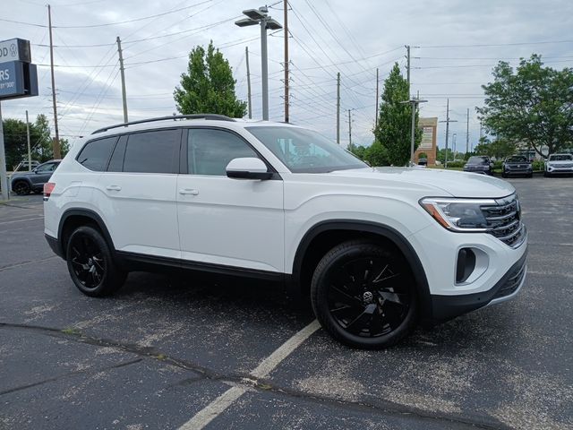 2024 Volkswagen Atlas 2.0T SE Technology