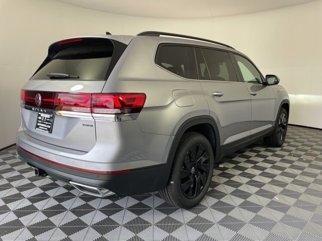 2024 Volkswagen Atlas 2.0T SE Technology