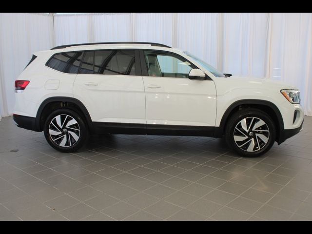 2024 Volkswagen Atlas 2.0T SE Technology