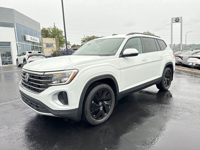 2024 Volkswagen Atlas 2.0T SE Technology