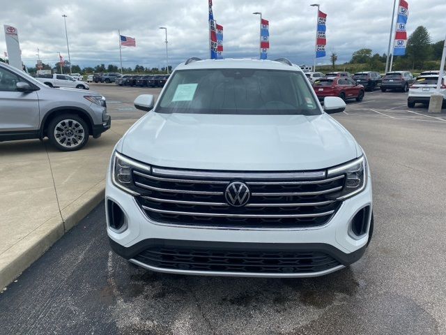 2024 Volkswagen Atlas 2.0T SE Technology