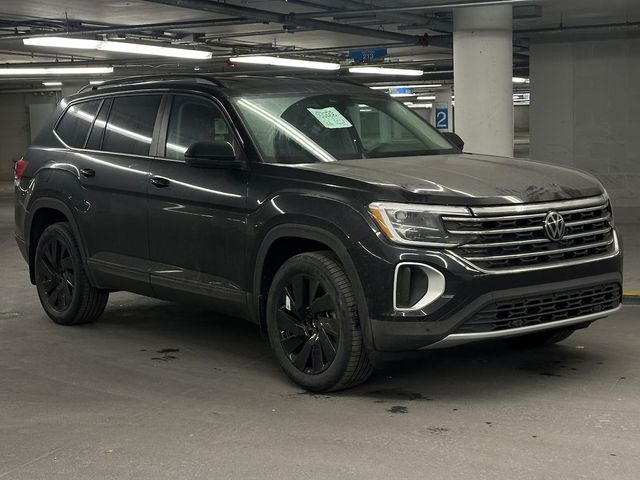 2024 Volkswagen Atlas 2.0T SE Technology