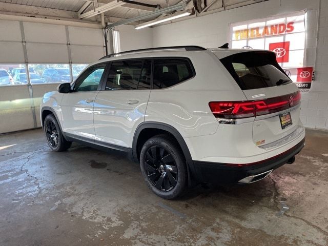 2024 Volkswagen Atlas 2.0T SE Technology