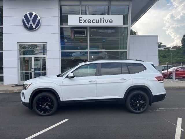 2024 Volkswagen Atlas 2.0T SE Technology