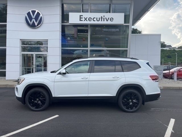 2024 Volkswagen Atlas 2.0T SE Technology