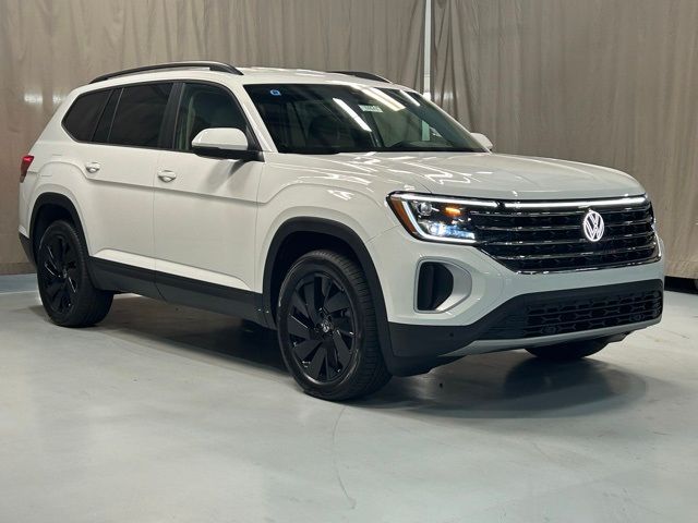 2024 Volkswagen Atlas 2.0T SE Technology