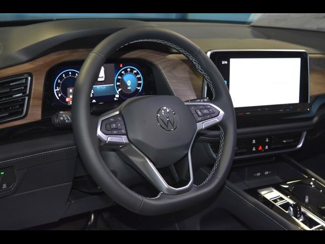 2024 Volkswagen Atlas 2.0T SE Technology