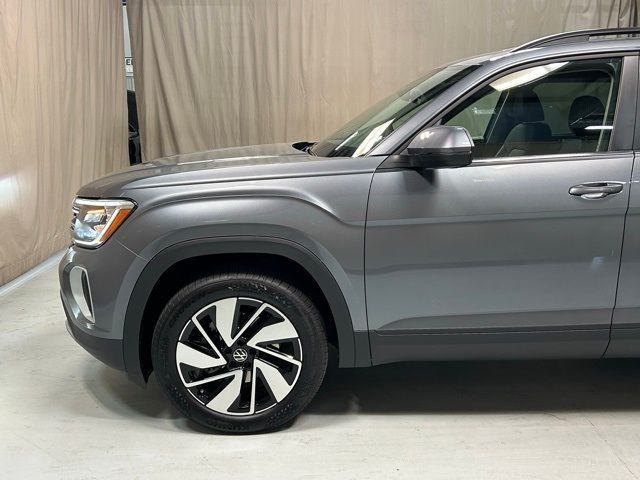 2024 Volkswagen Atlas 2.0T SE Technology