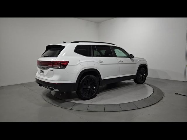 2024 Volkswagen Atlas 2.0T SE Technology