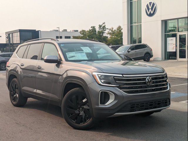 2024 Volkswagen Atlas 2.0T SE Technology