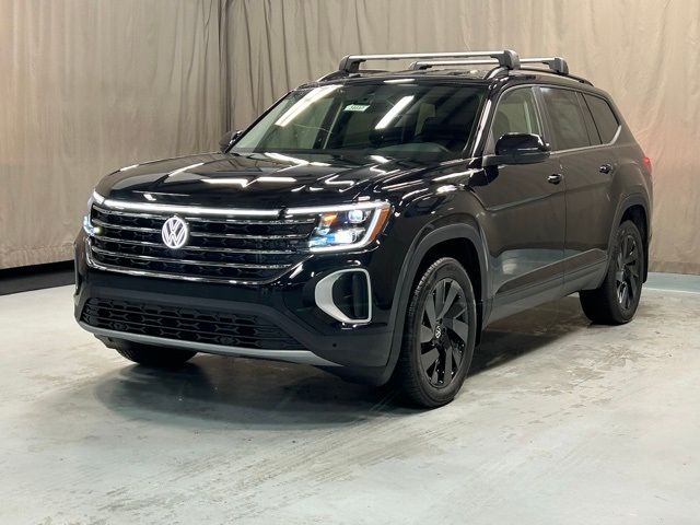 2024 Volkswagen Atlas 2.0T SE Technology