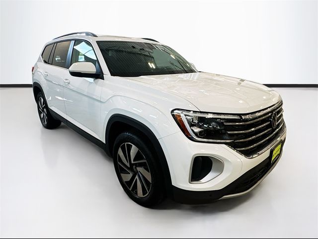 2024 Volkswagen Atlas 2.0T SE Technology