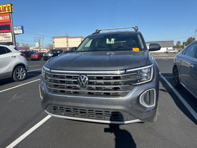 2024 Volkswagen Atlas 2.0T SE Technology