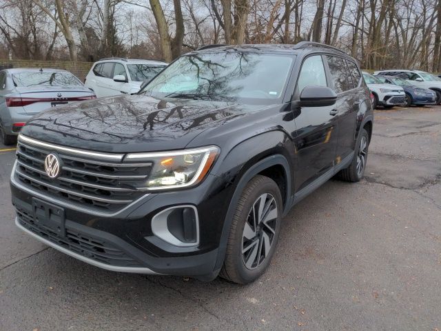 2024 Volkswagen Atlas 2.0T SE Technology