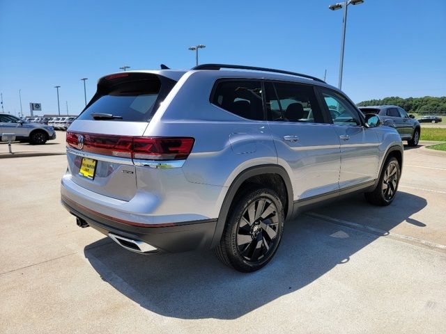 2024 Volkswagen Atlas 2.0T SE Technology