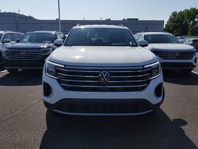 2024 Volkswagen Atlas 2.0T SE Technology