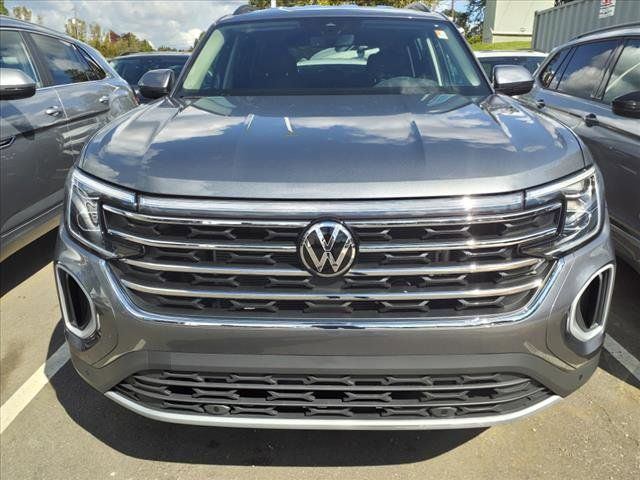 2024 Volkswagen Atlas 2.0T SE Technology