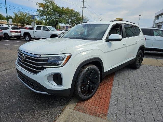 2024 Volkswagen Atlas 2.0T SE Technology