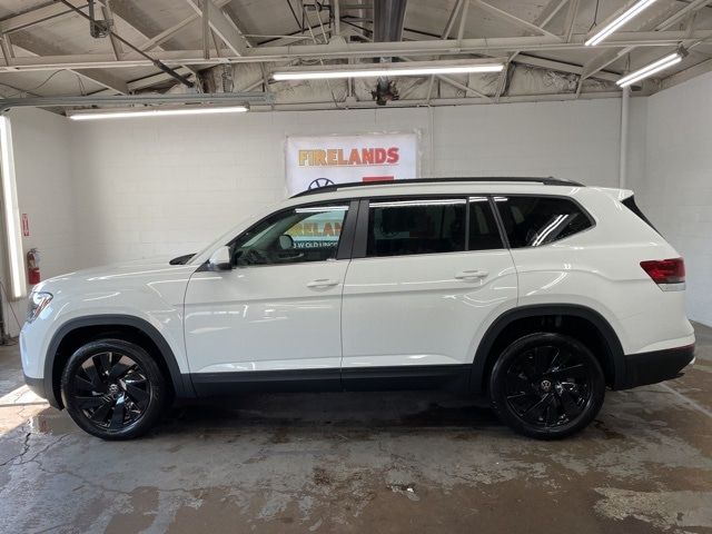 2024 Volkswagen Atlas 2.0T SE Technology