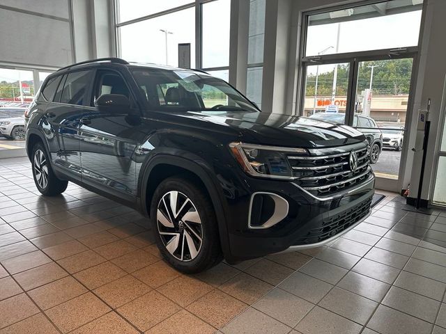 2024 Volkswagen Atlas 2.0T SE Technology