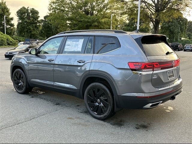 2024 Volkswagen Atlas 2.0T SE Technology