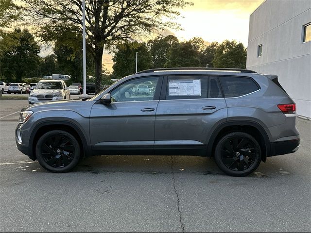 2024 Volkswagen Atlas 2.0T SE Technology