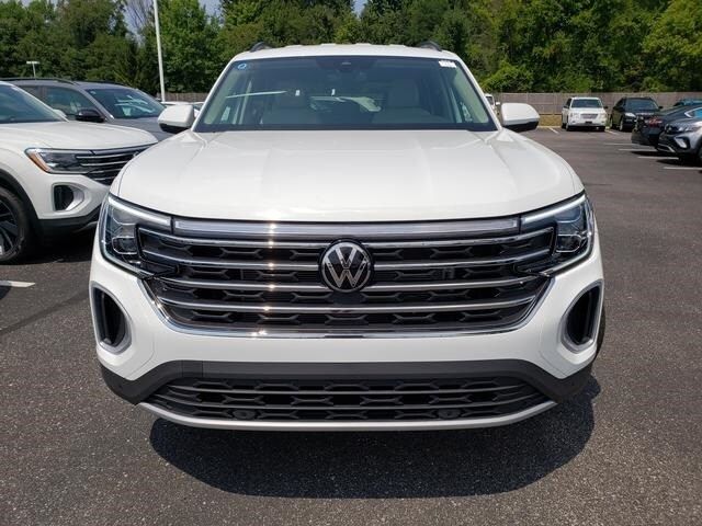 2024 Volkswagen Atlas 2.0T SE Technology