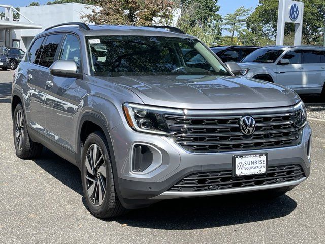 2024 Volkswagen Atlas 2.0T SE Technology