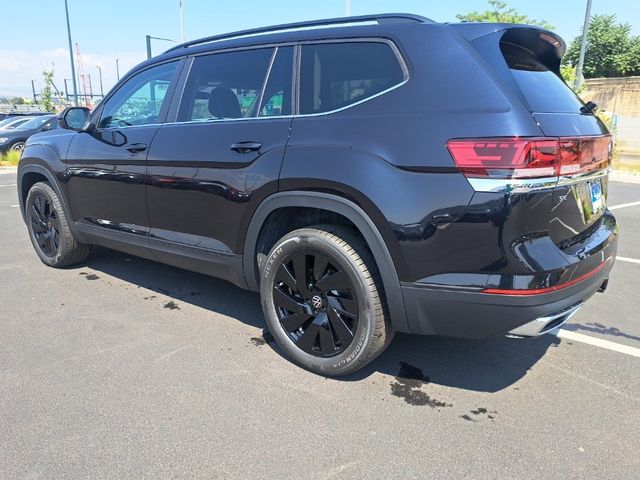 2024 Volkswagen Atlas 2.0T SE Technology