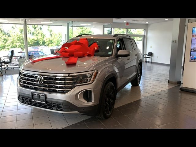 2024 Volkswagen Atlas 2.0T SE Technology