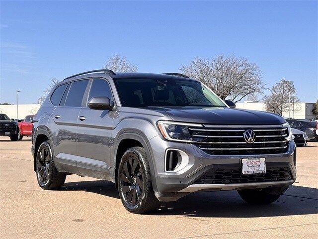 2024 Volkswagen Atlas 2.0T SE Technology