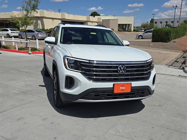 2024 Volkswagen Atlas 2.0T SE Technology