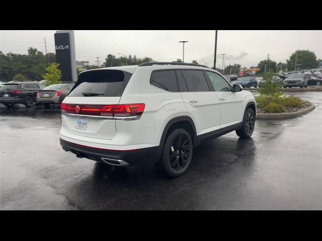 2024 Volkswagen Atlas 2.0T SE Technology