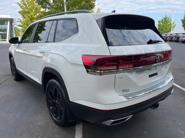 2024 Volkswagen Atlas 2.0T SE Technology