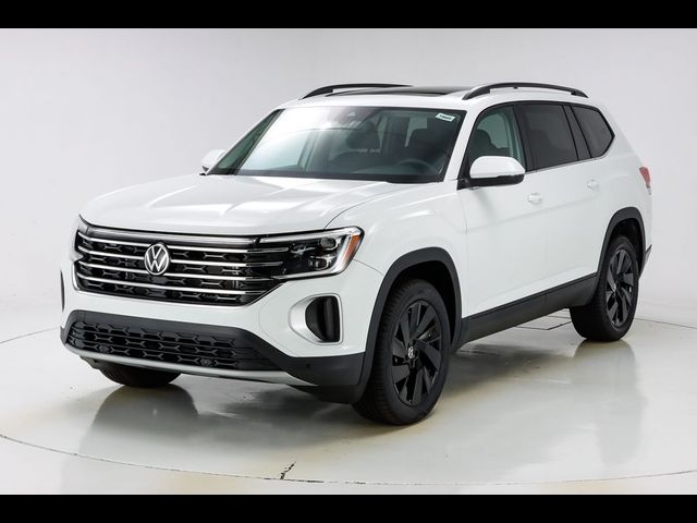 2024 Volkswagen Atlas 2.0T SE Technology