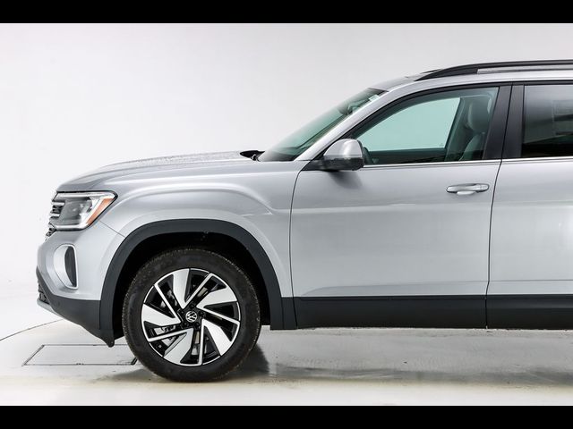 2024 Volkswagen Atlas 2.0T SE Technology