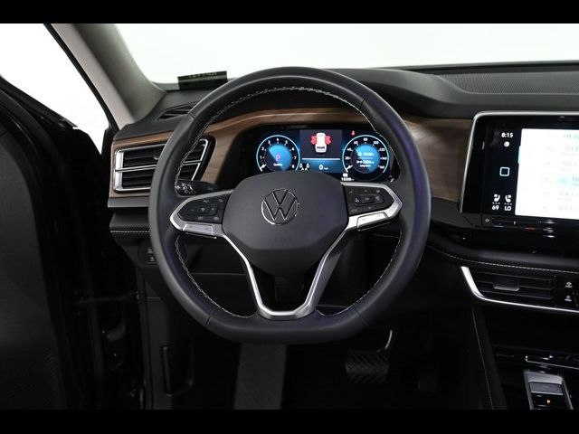 2024 Volkswagen Atlas 2.0T SE Technology