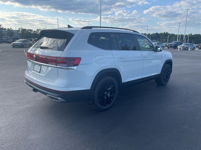 2024 Volkswagen Atlas 2.0T SE Technology