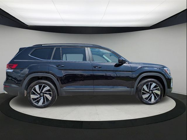 2024 Volkswagen Atlas 2.0T SE Technology