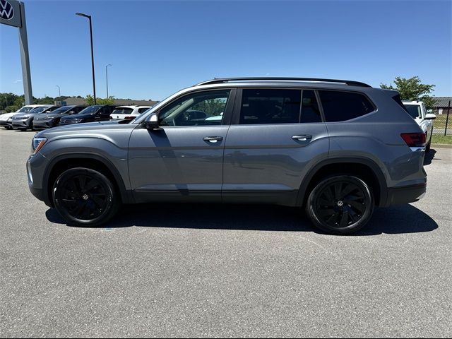 2024 Volkswagen Atlas 2.0T SE Technology