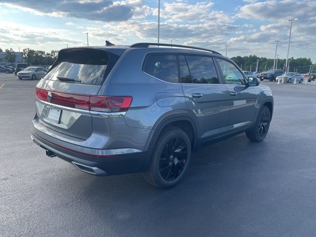 2024 Volkswagen Atlas 2.0T SE Technology