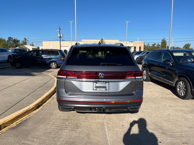 2024 Volkswagen Atlas 2.0T SE Technology