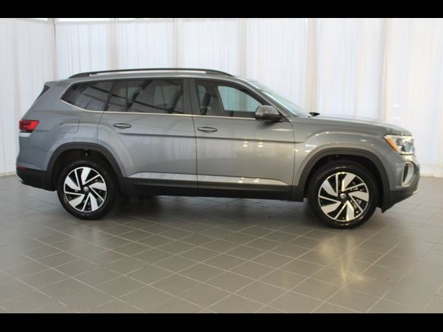 2024 Volkswagen Atlas 2.0T SE Technology