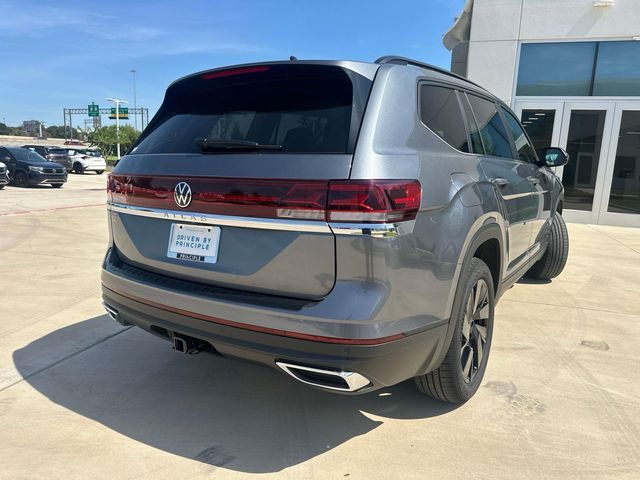 2024 Volkswagen Atlas 2.0T SE Technology