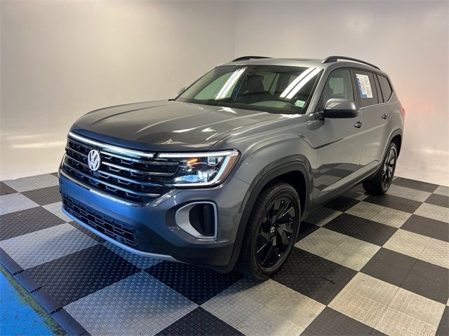 2024 Volkswagen Atlas 2.0T SE Technology