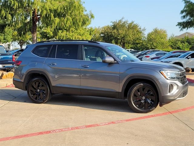 2024 Volkswagen Atlas 2.0T SE Technology