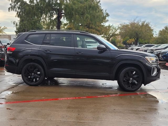 2024 Volkswagen Atlas 2.0T SE Technology