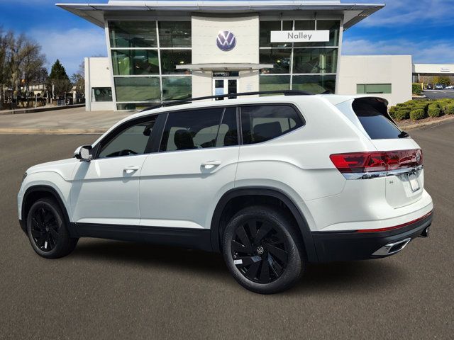 2024 Volkswagen Atlas 2.0T SE Technology