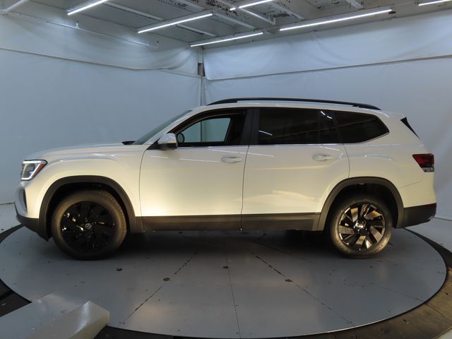 2024 Volkswagen Atlas 2.0T SE Technology