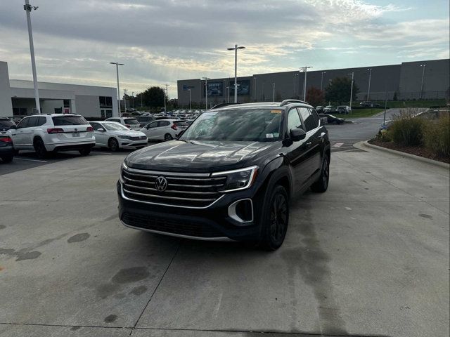 2024 Volkswagen Atlas 2.0T SE Technology